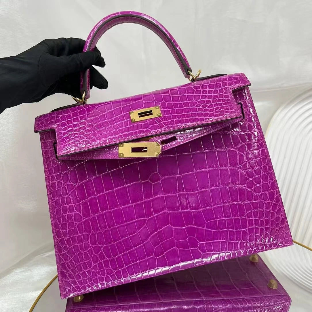 KL-Size25-Made by hand with Nile crocodile (skin)