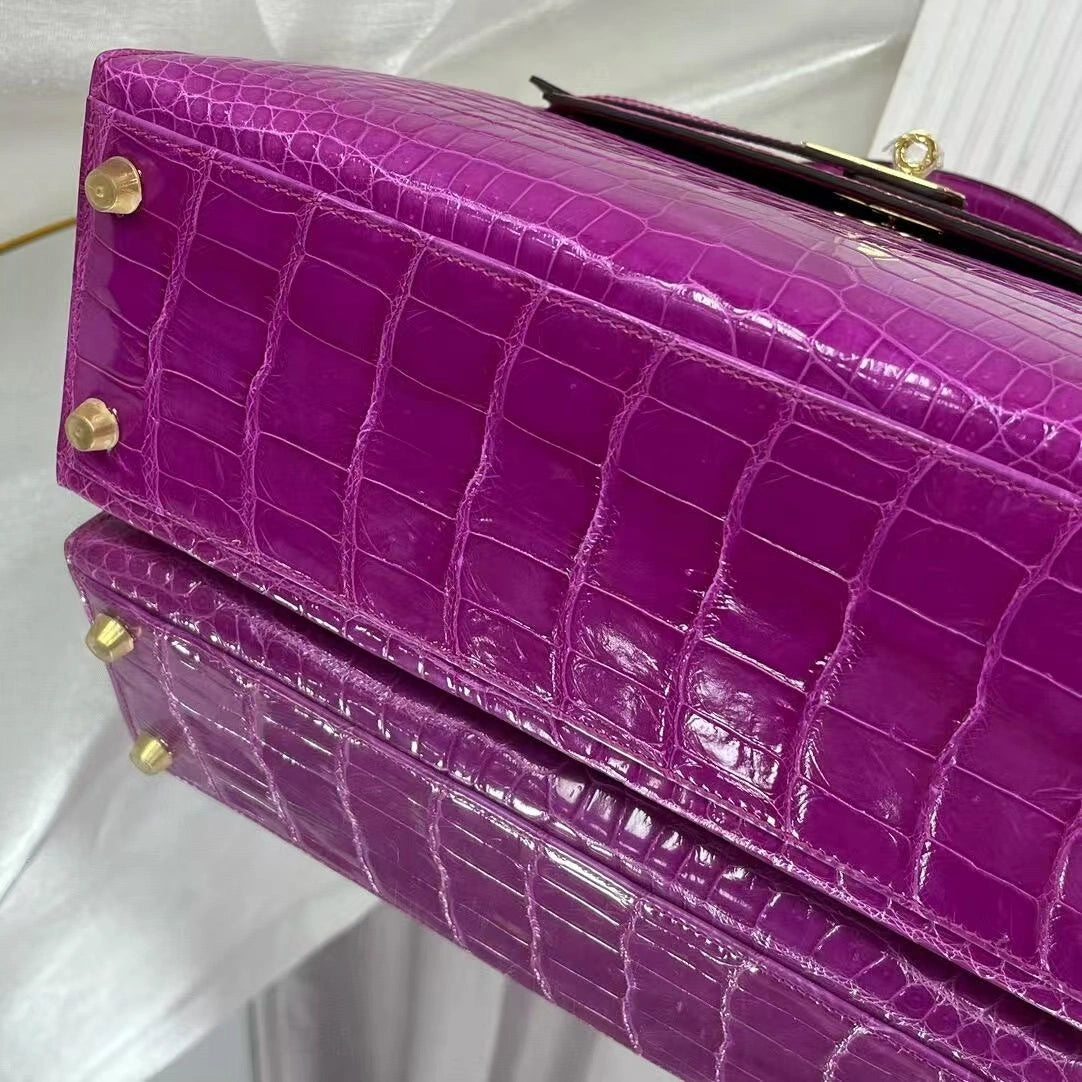 KL-Size25-Made by hand with Nile crocodile (skin)