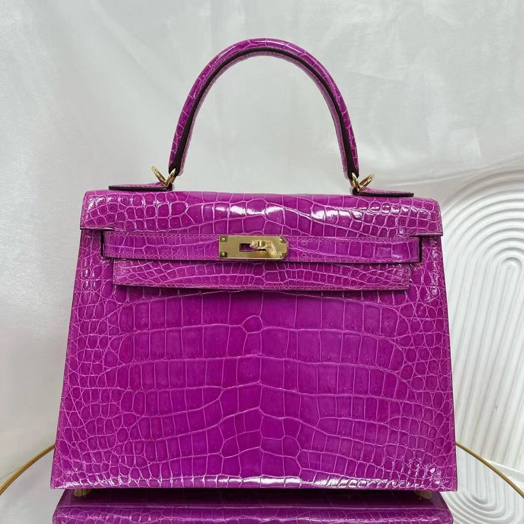 KL-Size25-Made by hand with Nile crocodile (skin)