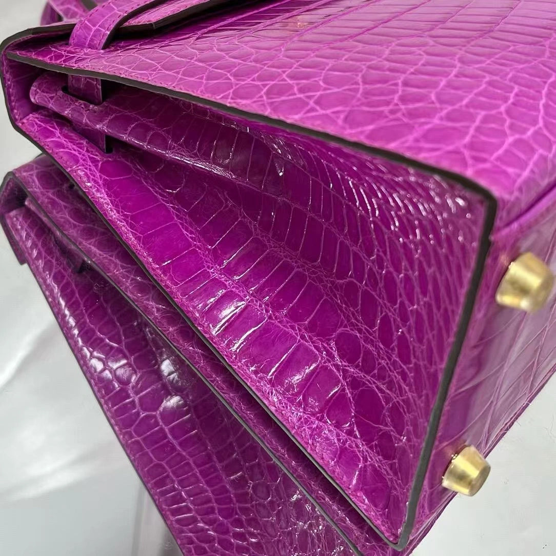 KL-Size25-Made by hand with Nile crocodile (skin)
