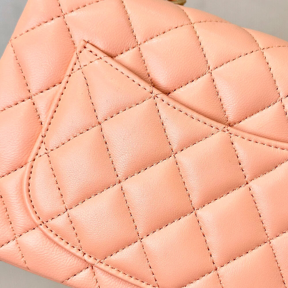 CHANEL Small Classic Handbag(HIGH-END Grade)
