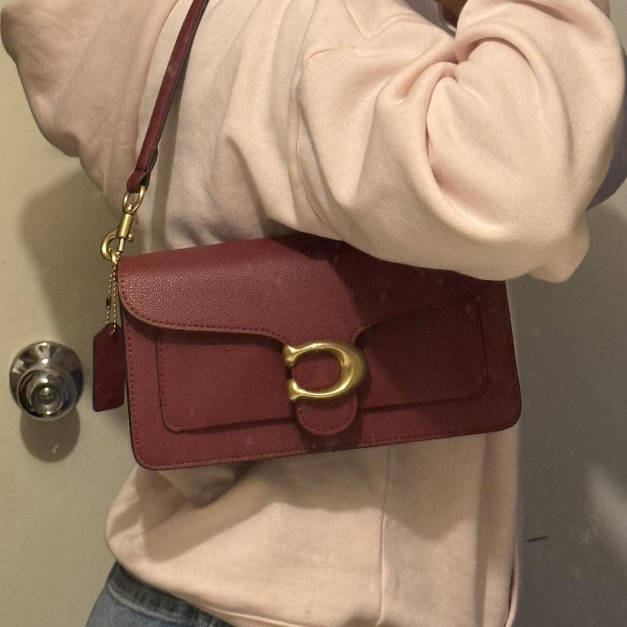 Tabby shoulder bag with signature canvas