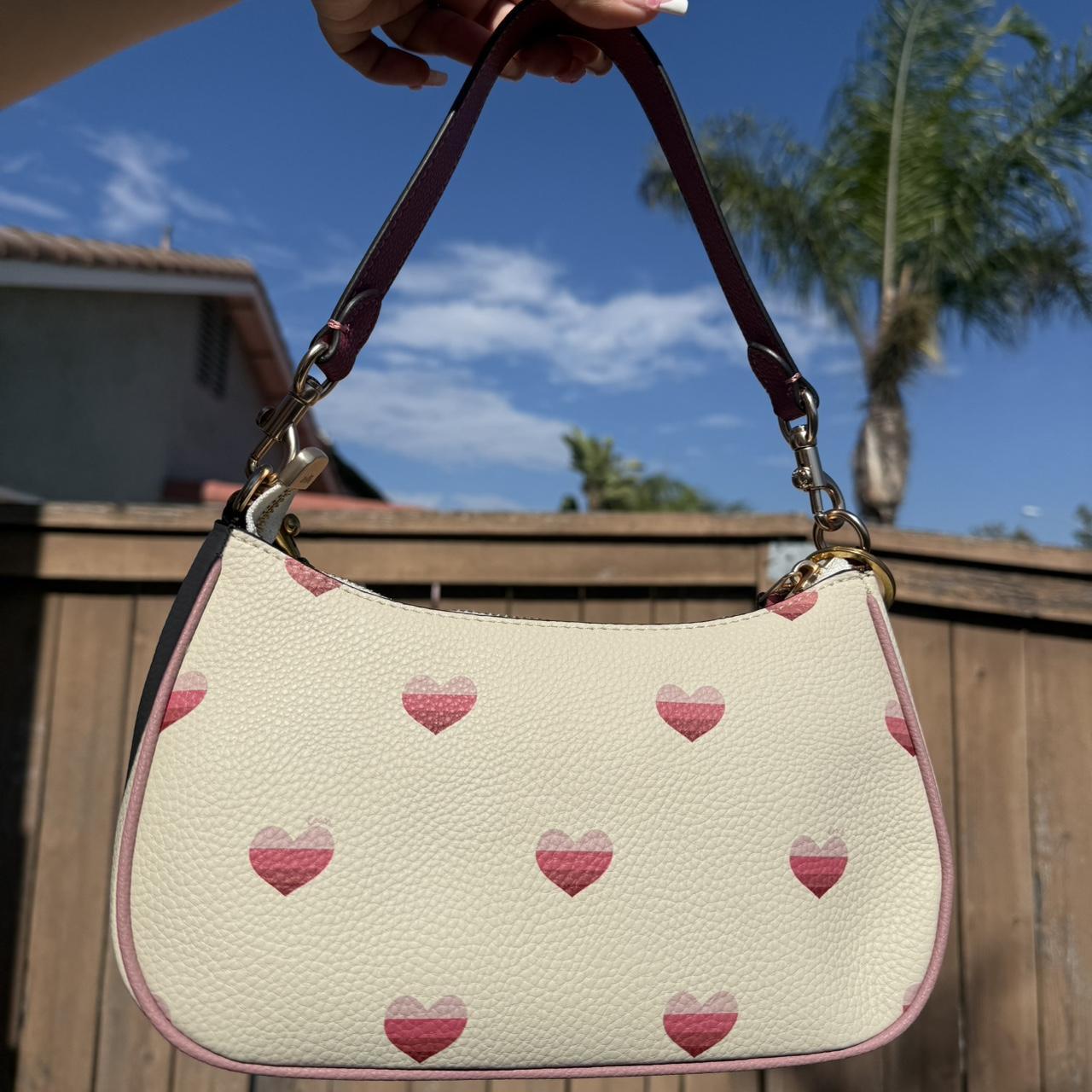 Coach Teri Shoulder Bag With Stripe Heart Print