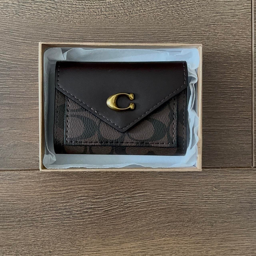 Coach Women's Brown Wallet-purses