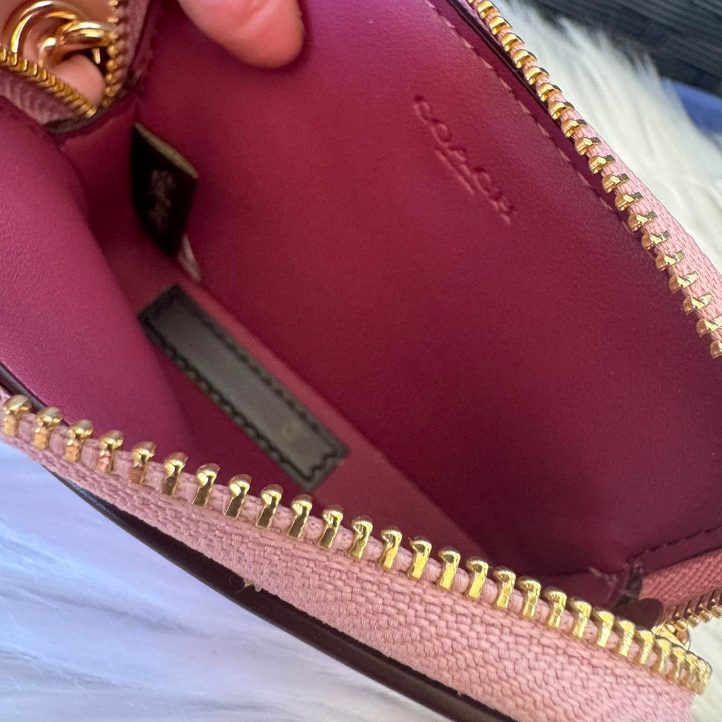 Coach Women's Pink Wallet-purses