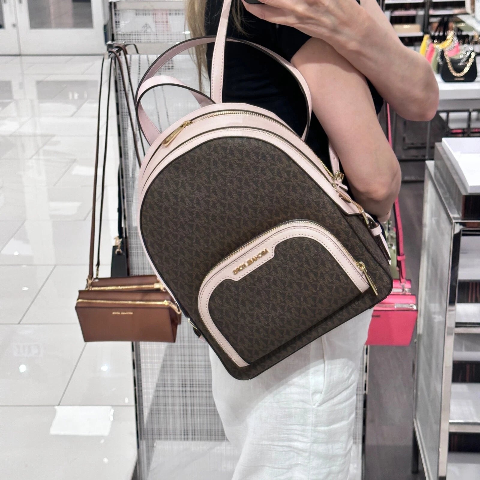 Jaycee Medium Zip Backpack — Brown / Powder Blush
