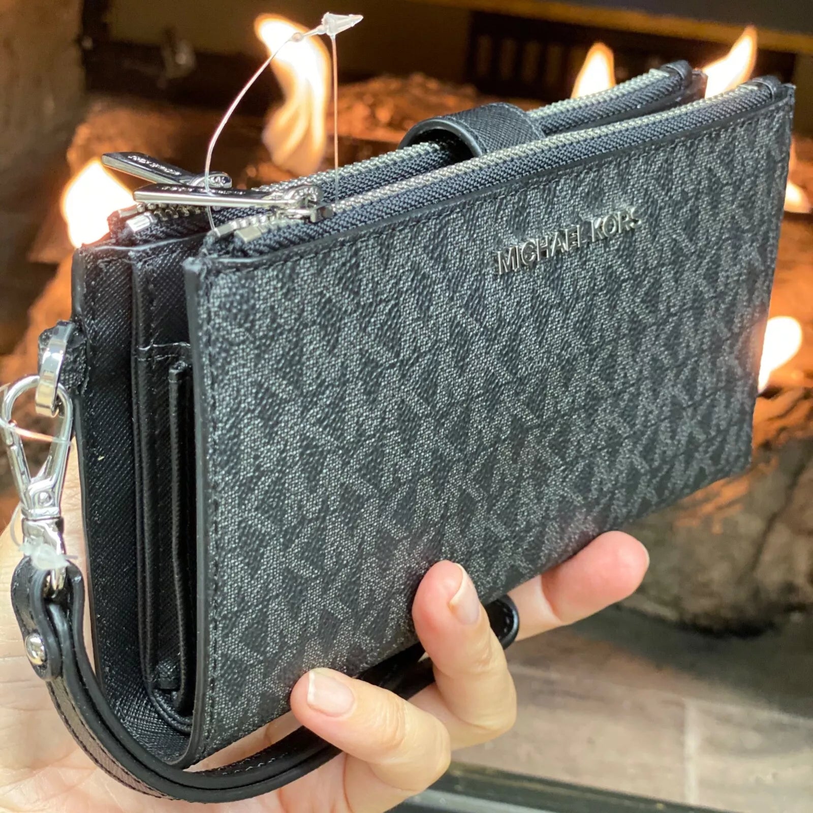 Jet Set Travel Double Zip Wristlet — Black