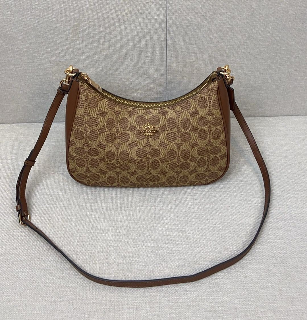 COACH  Teri Hobo Bag Signature Canvas Tan/Brown CV940 Outlet NEW