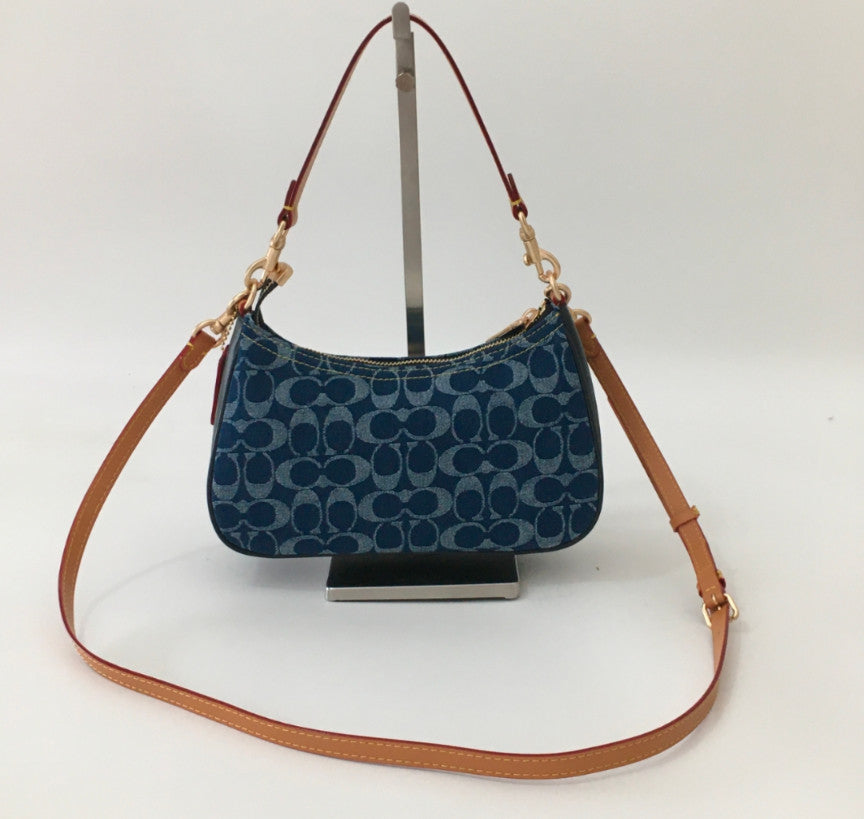 COACH Teri Shoulder Bag Signature Denim Denim/Natural CAF82 Outlet NEW