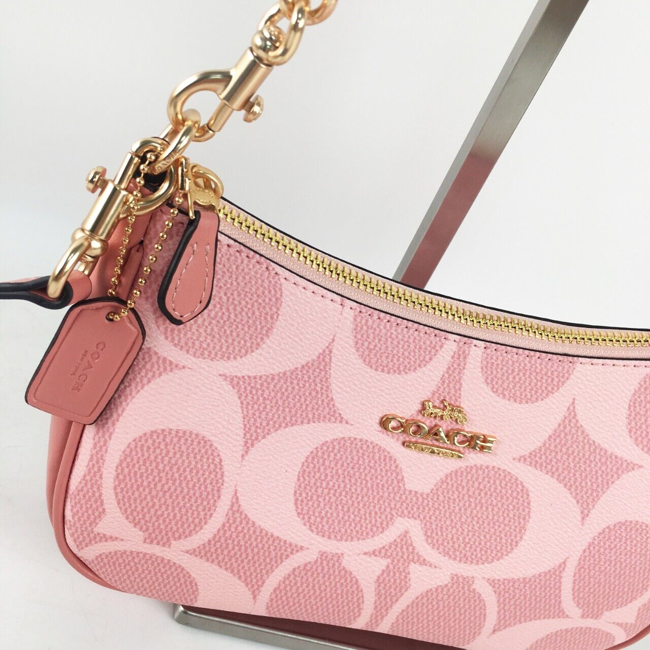 COACH Teri Shoulder Bag in Signature Canvas Pink CAL51 outlet New JPN