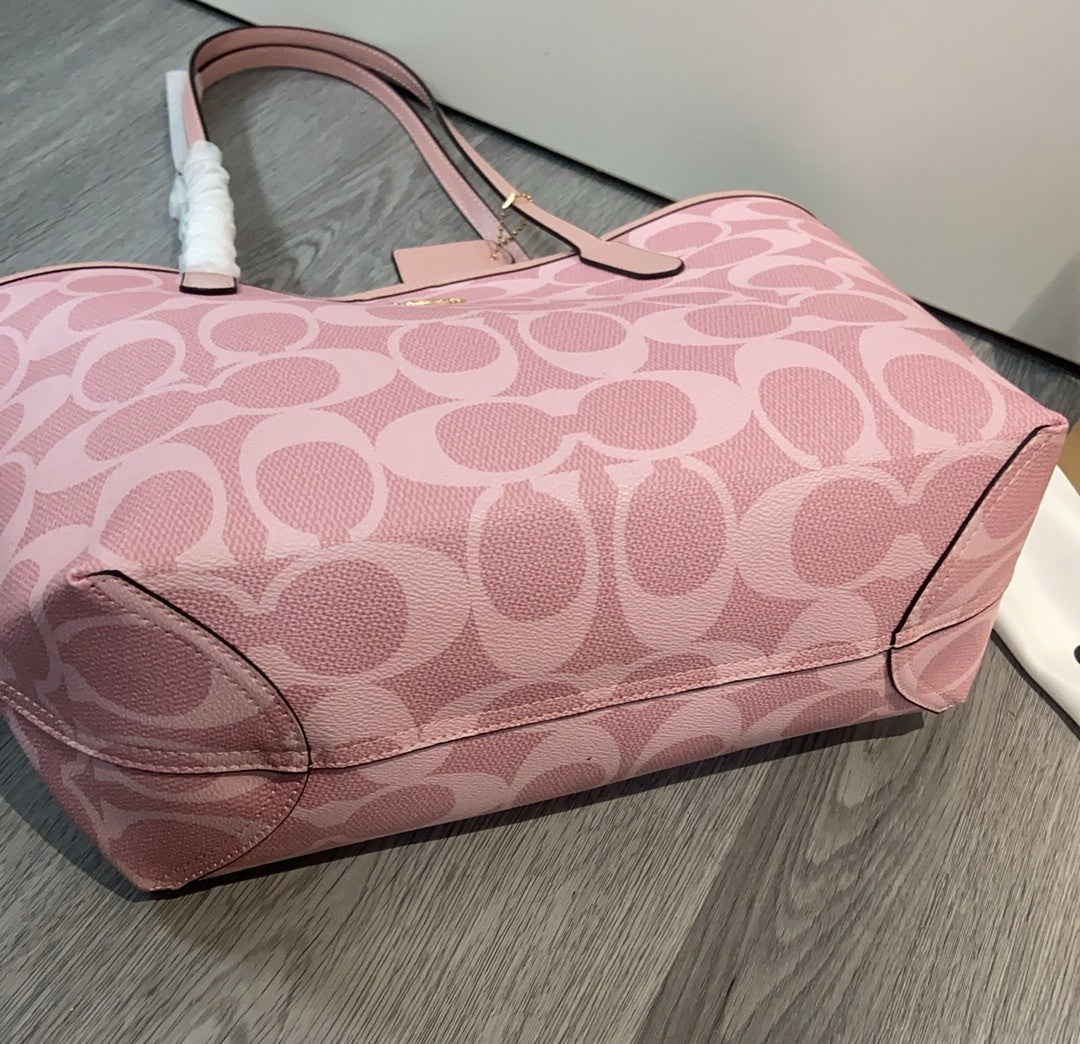 City Tote Bag Signature Canvas Powder Pink CAL49 Outlet NEW