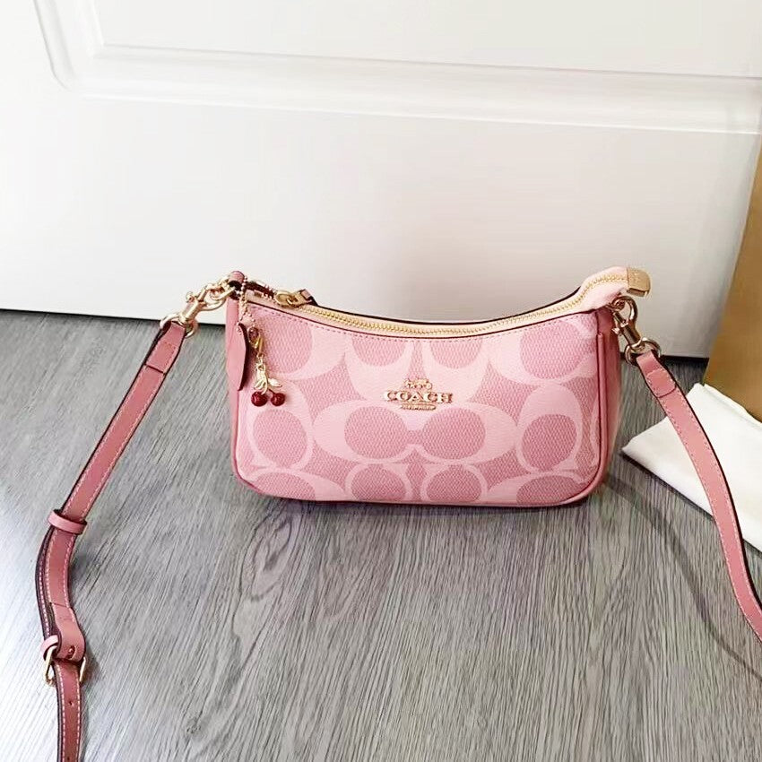 COACH Teri Shoulder Bag in Signature Canvas Pink CAL51 outlet New JPN