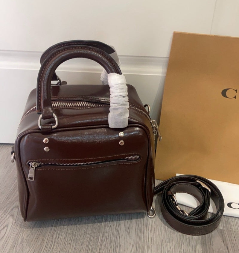 COACH Cube Rogue Bag 20 Shoulder Bag Maple CBH04 Outlet NEW