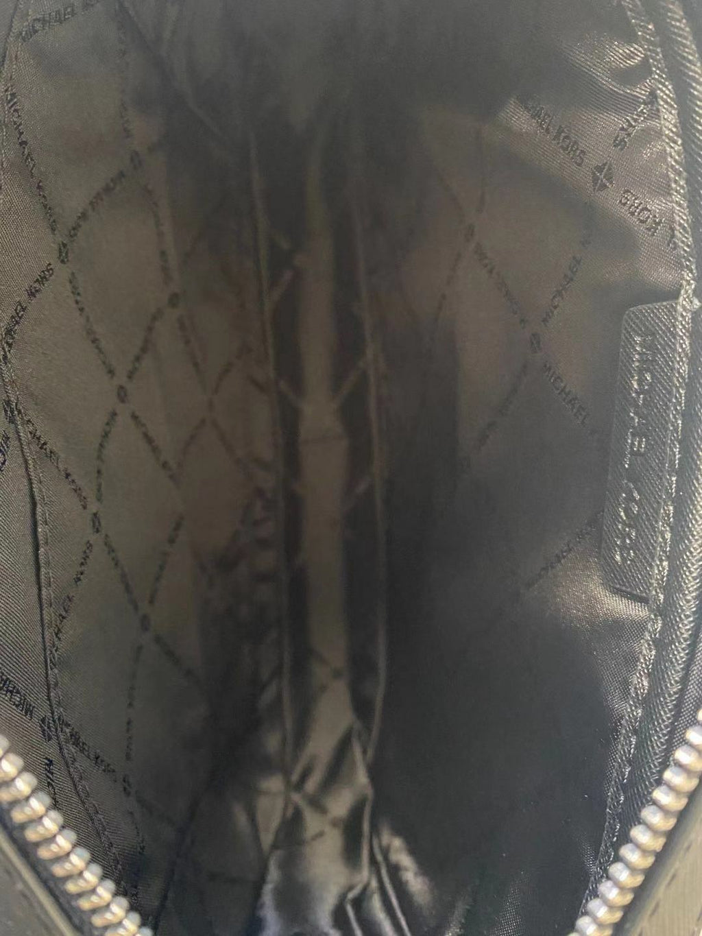 Michael Kors Jet Set Large East West Crossbody Signature Leather Bag Handbag