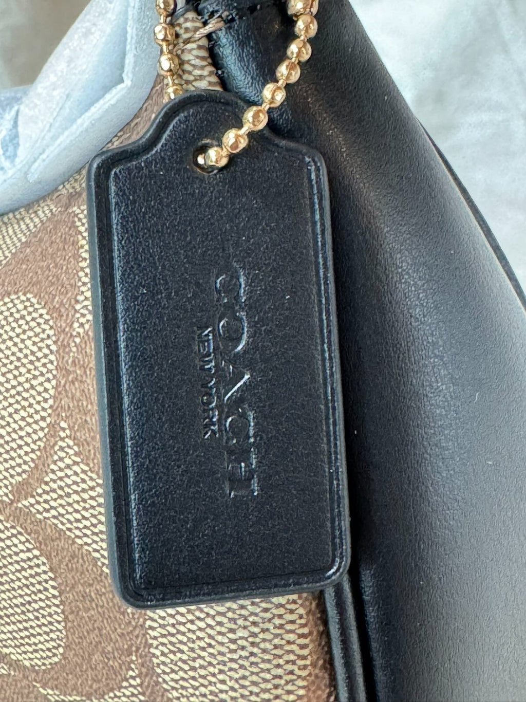 Coach bags Teri Shoulder Bag In Signature Canvas Khaki - CA548