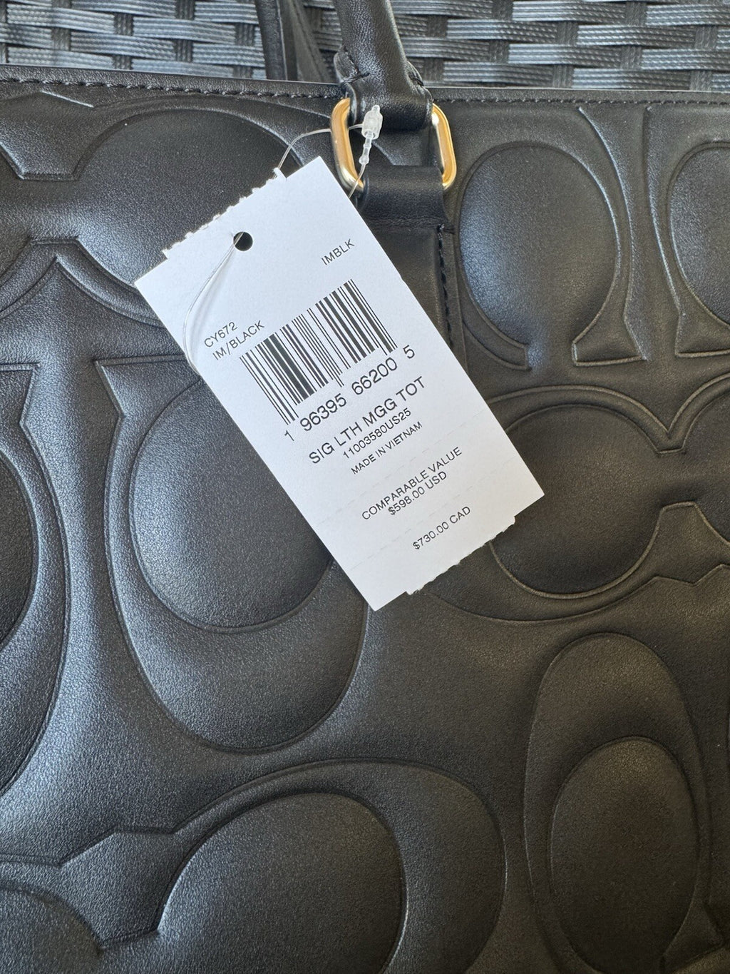 NWT Coach Maggie Tote Bag In Blocked Signature Leather CY672 New