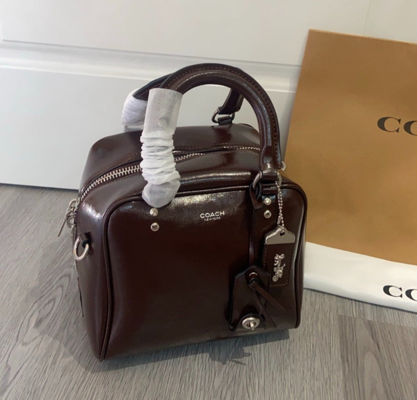 COACH Cube Rogue Bag 20 Shoulder Bag Maple CBH04 Outlet NEW